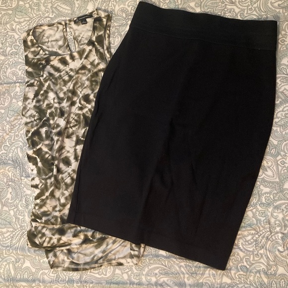 Inc International business top in dark green and off white. scoop neck - Picture 6 of 10